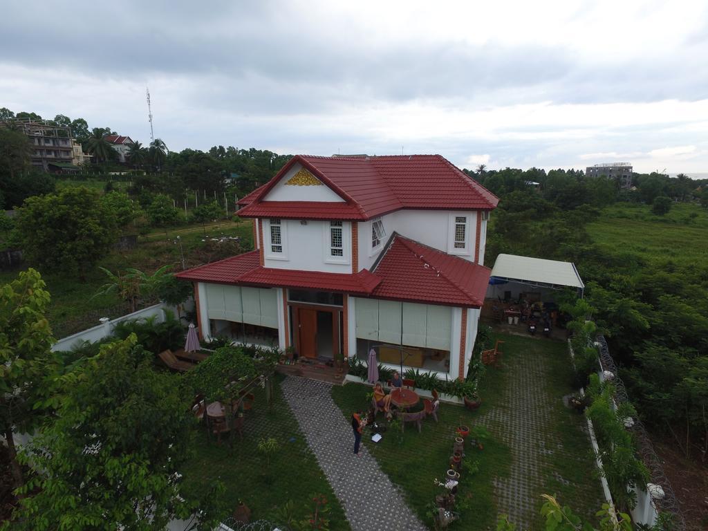 Swiss Villa Sihanoukville Quarto foto